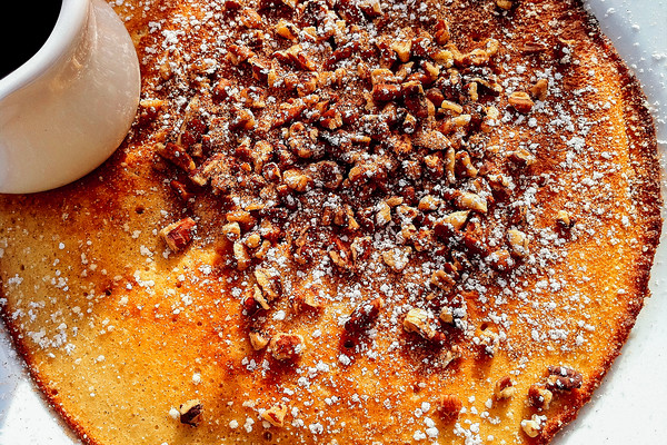 Banana pancake, Barney's Greengrass, Beverly Hills, Los Angeles