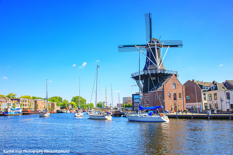 Windmill De Adriaan (1779) Molen De Adriaan, Haarlem, Netherland